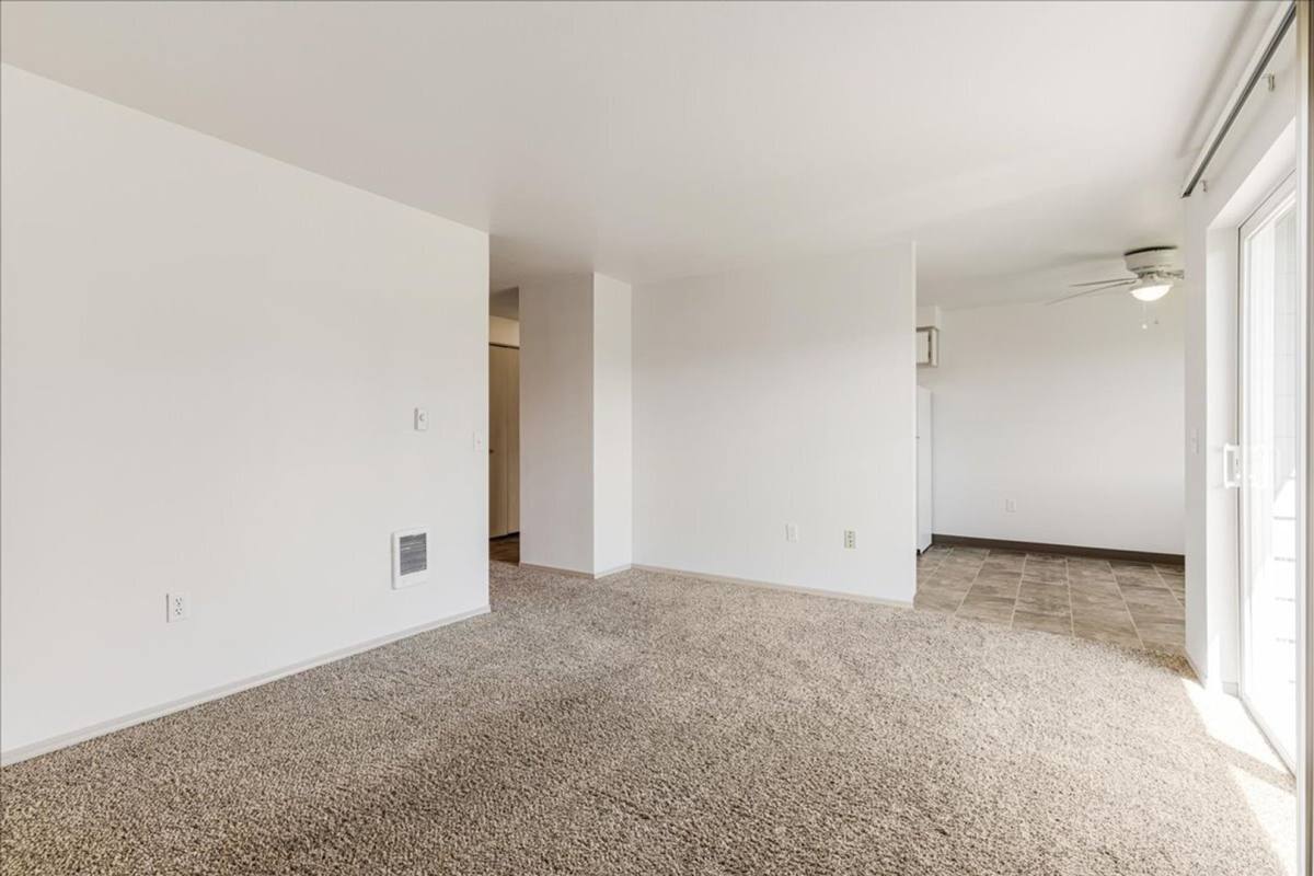Apartment for rent at 1813 Drexler Lane NE, Salem, OR 97303