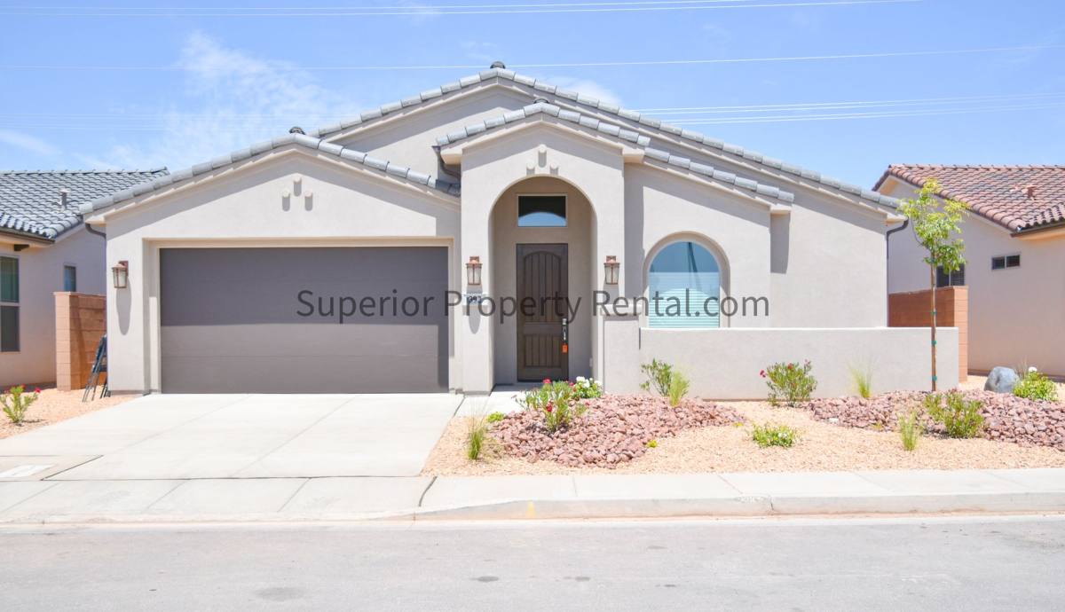 House for rent at 392 W Camino Borde, Washington, UT 84780