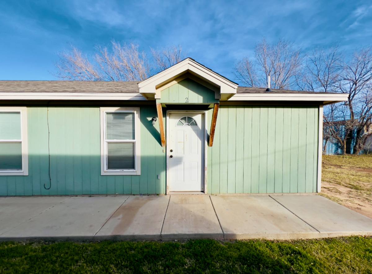 Apartment for rent at 209 36th St, Lubbock, TX 79404