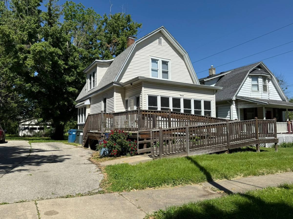 House for rent at 1213 S Illinois St, Decatur, IL 62521