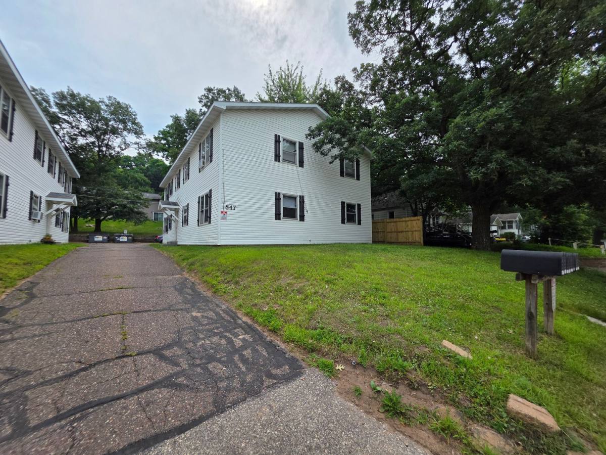 Apartment for rent at 847 N Hastings Way, Eau Claire, WI 54703