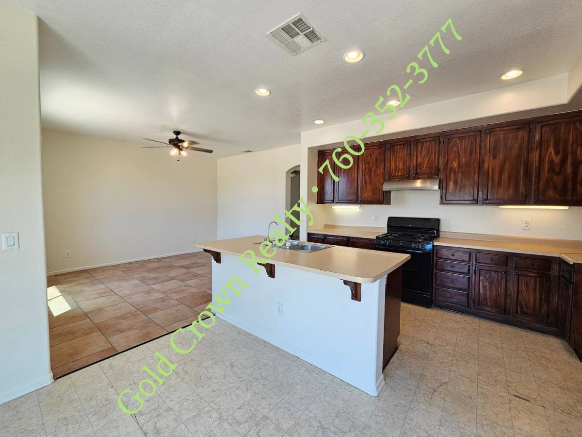 House for rent at 1125 Mesquite Ave, Brawley, CA 92227