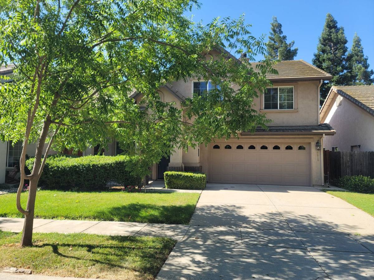 House for rent at 2518 Burnaby Way, Sacramento, CA 95833