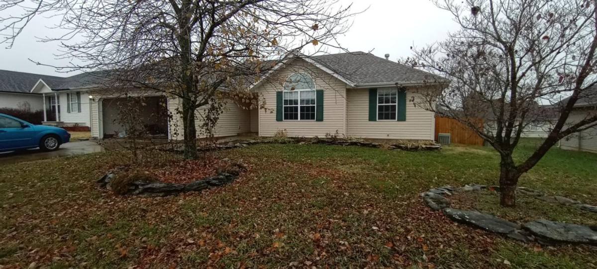 House for rent at 508 N Douglas Dr, Republic, MO 65738