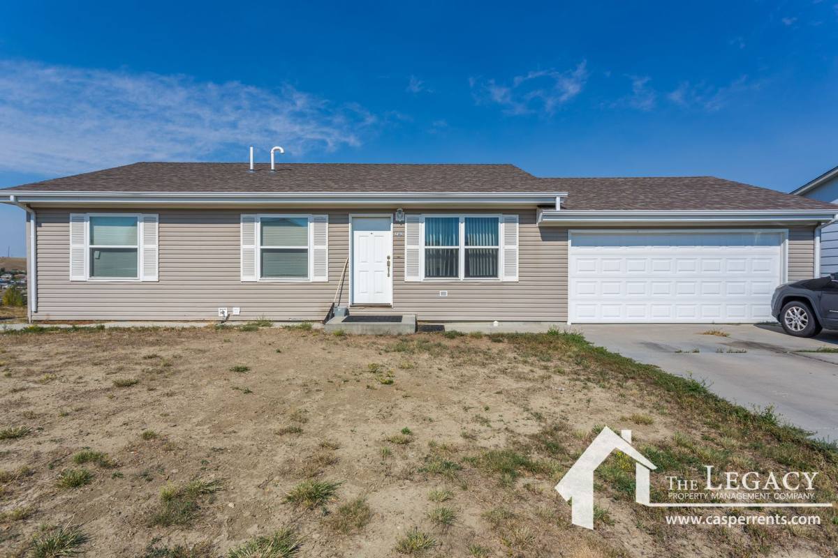 House for rent at 2382 Shattuck Ave, Casper, WY 82604