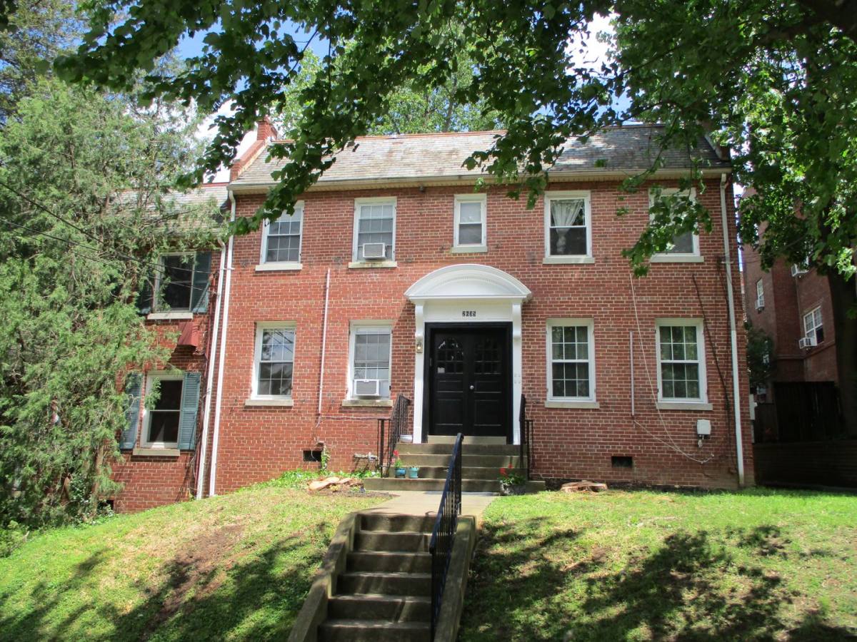 Apartment for rent at 2635 41st St NW, Washington, DC 20007