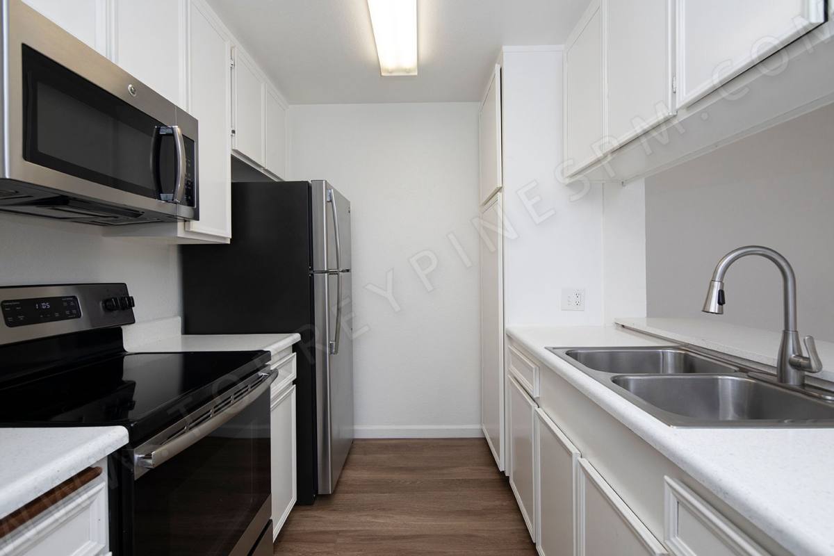 Apartment for rent at 4739 Mansfield St #4, San Diego, CA 92116