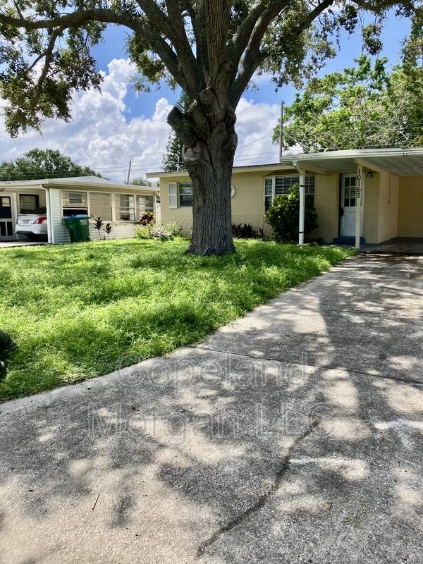 House for rent at 10162 115th Ave N, Largo, FL 33773