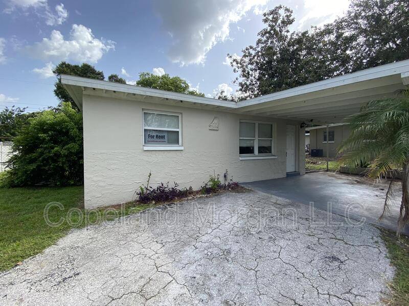 House for rent at 10472 113th Ave, Largo, FL 33773