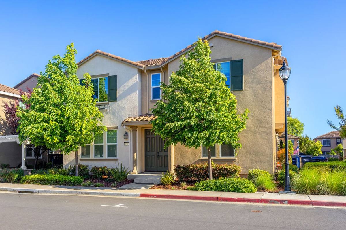 House for rent at 192 Montevina Way, Hayward, CA 94545