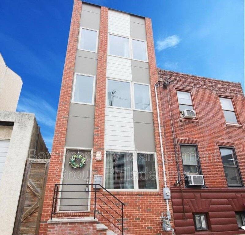 Townhouse for rent at 513 Manton St, Philadelphia, PA 19147