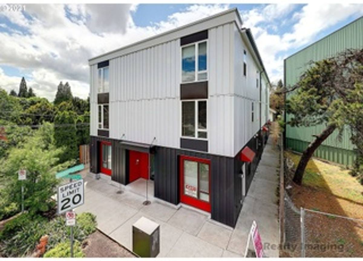 Townhouse for rent at 4223-4259 N Massachusetts Ave, Portland, OR 97217