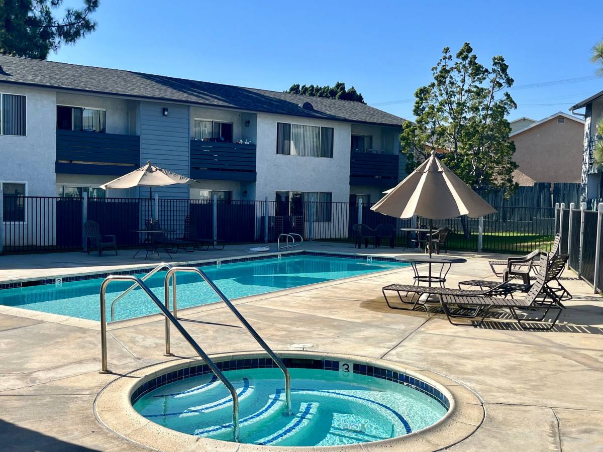 Apartment for rent at 821 Old Stage Rd, Fallbrook, CA 92028
