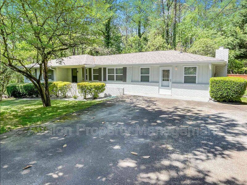 House for rent at 2307 Rubart Dr, Marietta, GA 30066