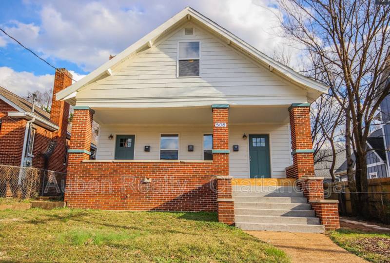 Apartment for rent at 508 S Highland Park Ave #102, Chattanooga, TN 37404