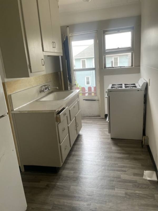 Apartment for rent at 316 James St #4, Green Bay, WI 54303