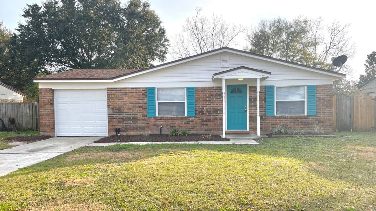 House for rent at 10920 Witchaven St, Jacksonville, FL 32246