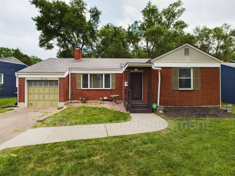 House for rent at 1323 Meadow Lake Terrace, Kansas City, MO 64114