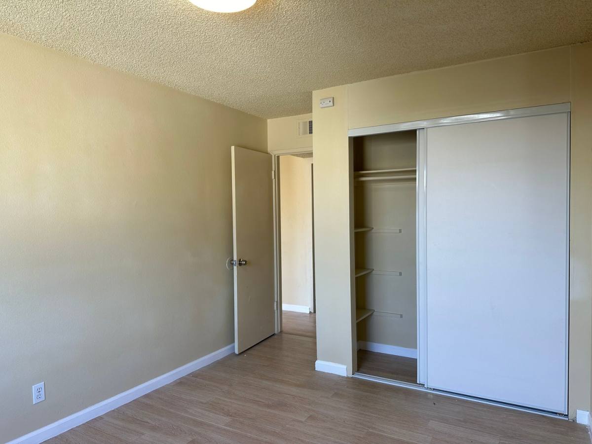 Apartment for rent at 1423 Edgewood Dr, Alhambra, CA 91803