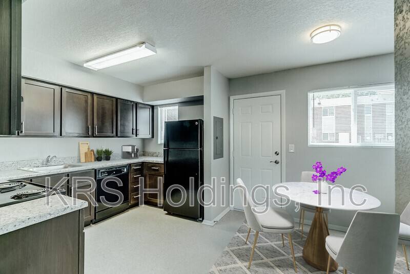 Apartment for rent at 831 41st St, Newport News, VA 23607