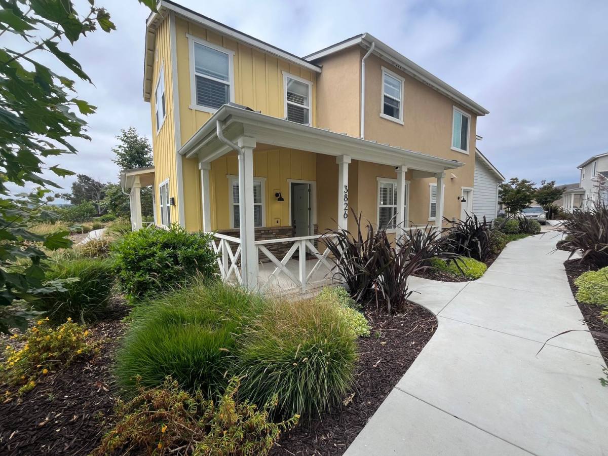 Townhouse for rent at 3826 Sebright, San Luis Obispo, CA 93401