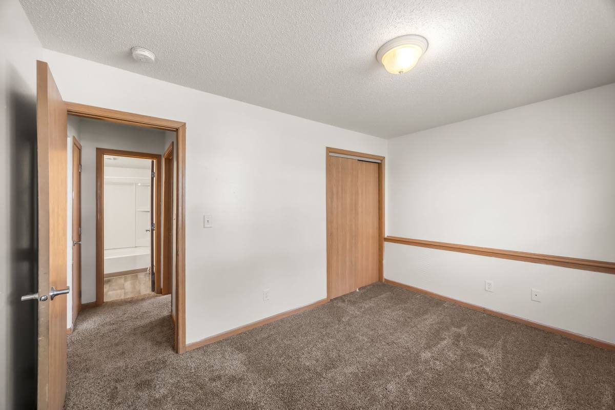 Apartment for rent at 2901 Boston Ave, Des Moines, IA 50310