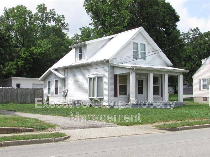 House for rent at 318 N Mulberry St, Elizabethtown, KY 42701