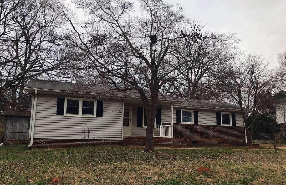 House for rent at 1008 Davenport Rd, Simpsonville, SC 29680