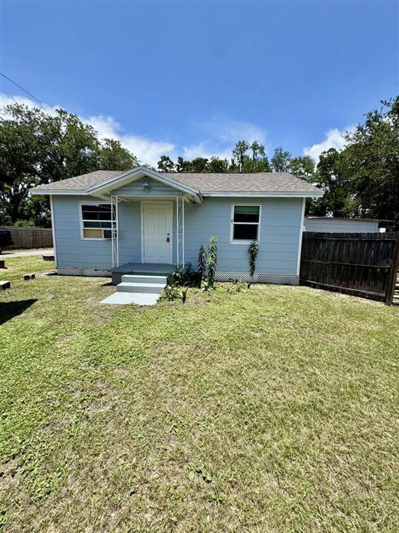 Apartment for rent at 6025 New Tampa Highway, Lakeland, FL 33815
