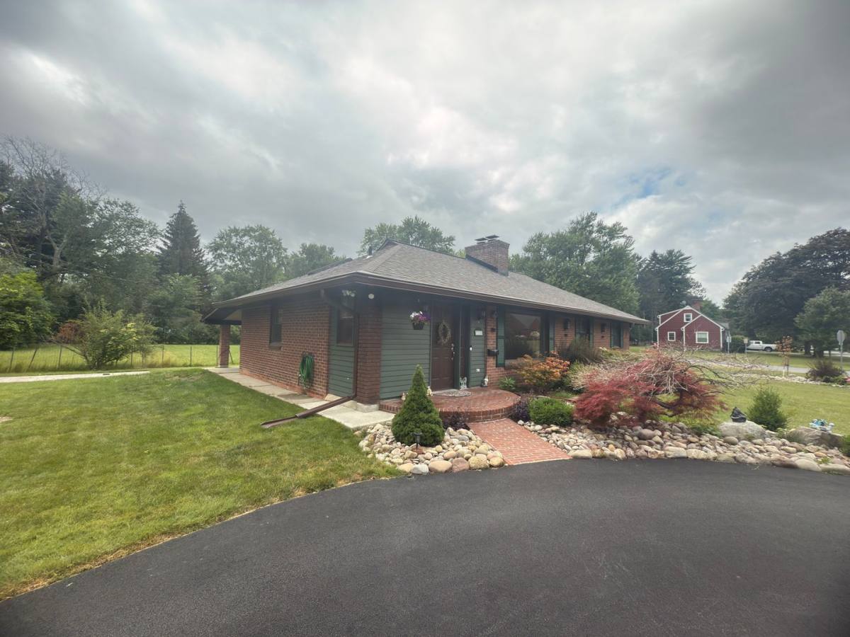 House for rent at 2158 Rankin Rd, Schenectady, NY 12309