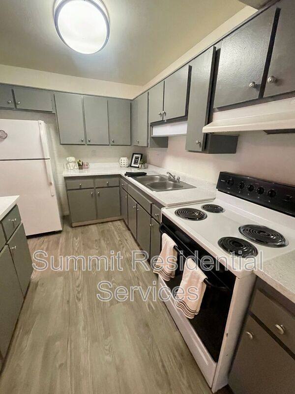 Apartment for rent at 2230 E Fort Lowell Rd #109, Tucson, AZ 85719