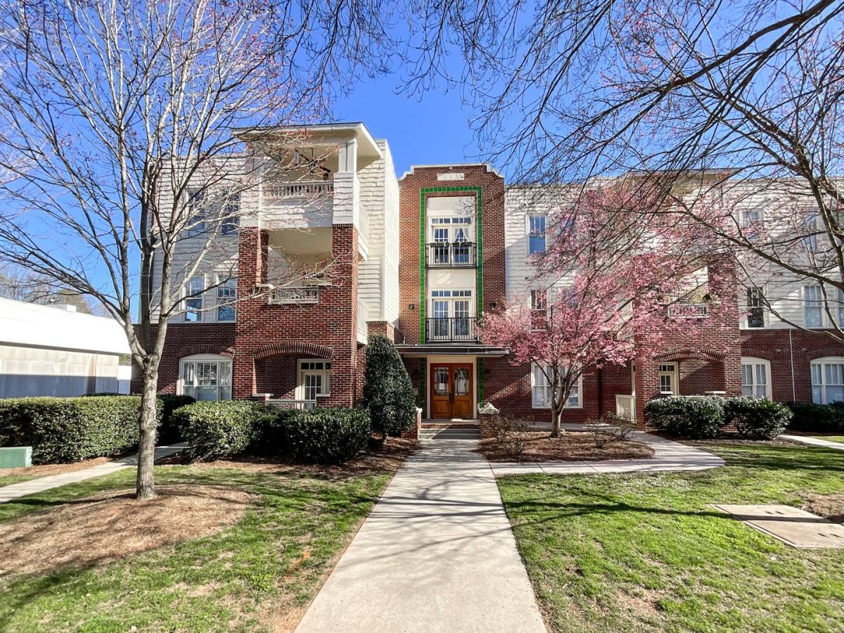 Condo for rent at 518 Clarice Ave #308, Charlotte, NC 28204