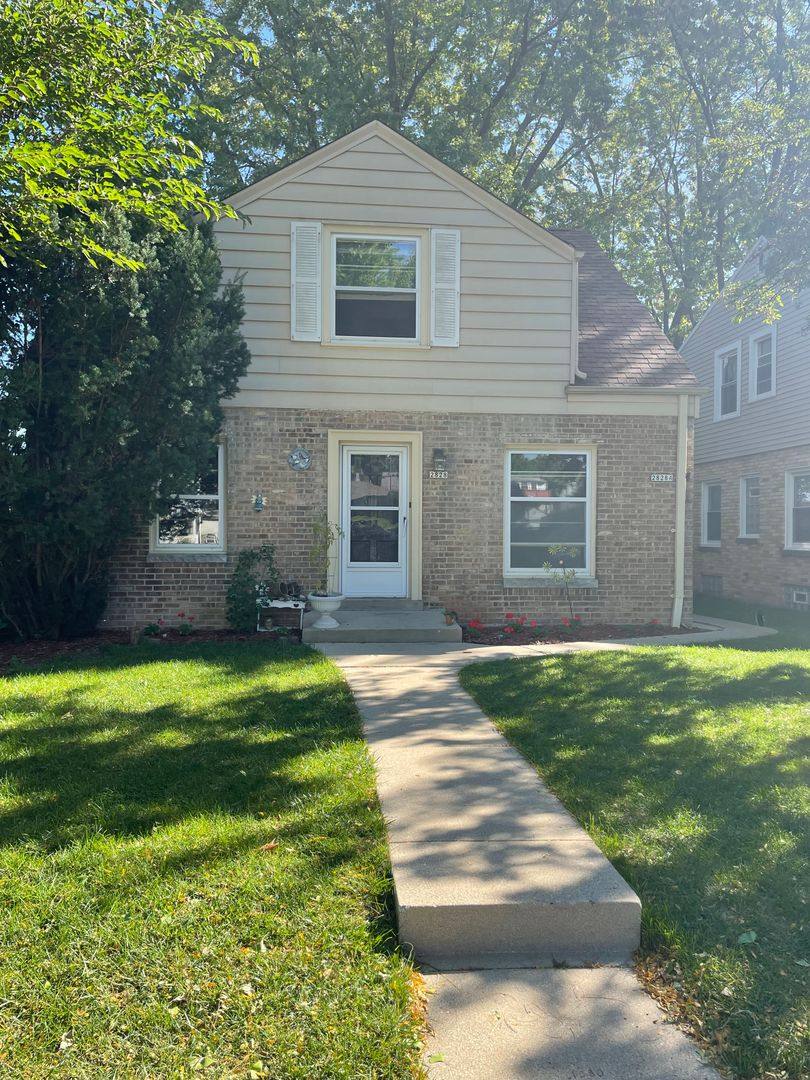 Apartment for rent at 2828 S 48th St, Milwaukee, WI 53219