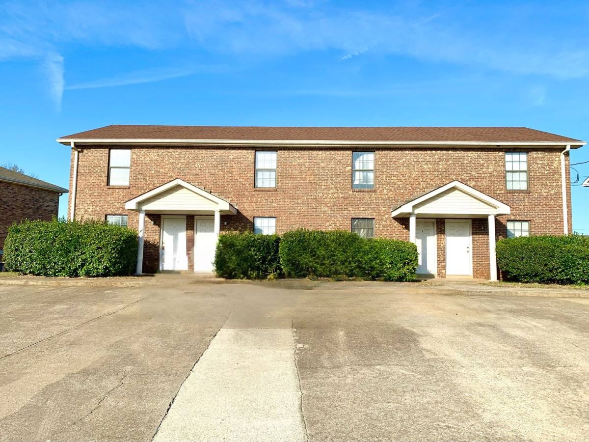 Apartment for rent at 359 Peabody Dr, Clarksville, TN 37042