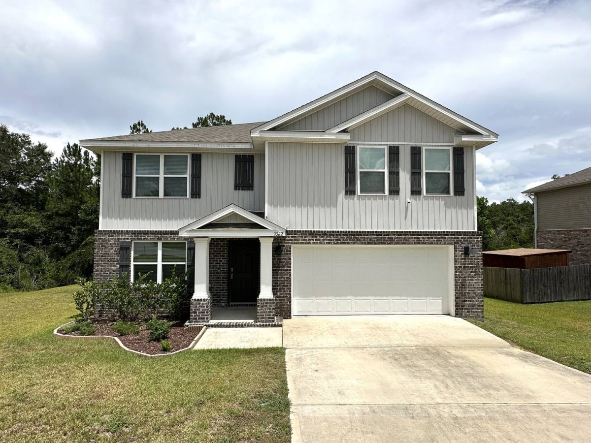House for rent at 3262 Chappelwood Dr, Crestview, FL 32539