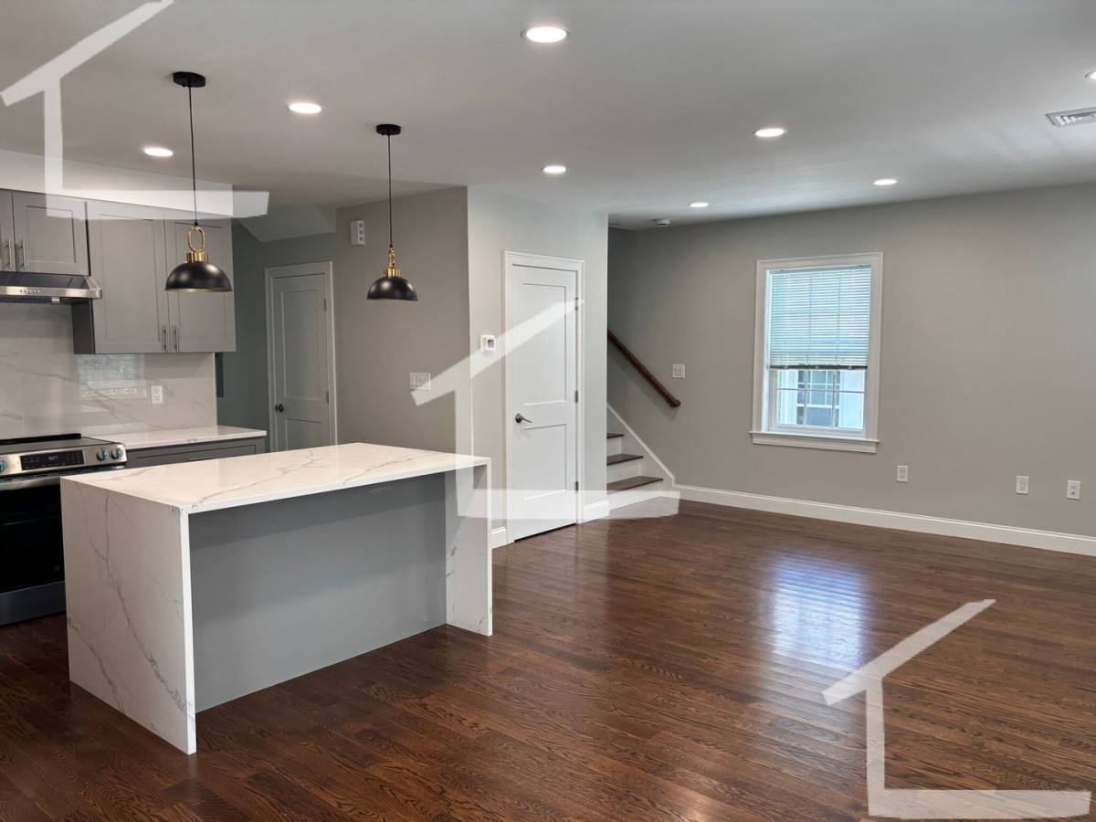 Apartment for rent at 192 Calumet St #2B, Roxbury Crossing, MA 02120