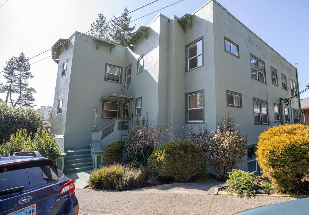 Apartment for rent at 319 N 8th Terrace, Coos Bay, OR 97420