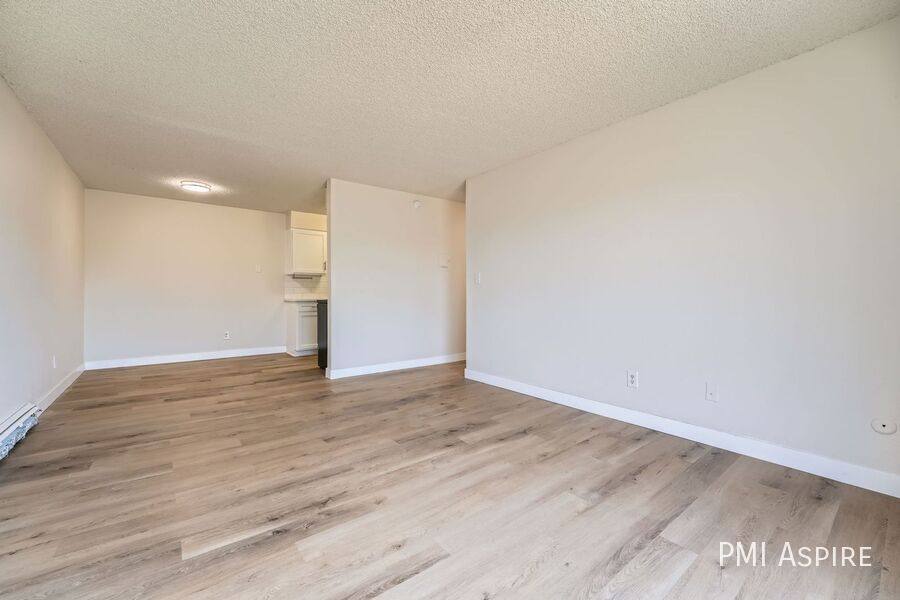 Apartment for rent at 1357 Helena St, Aurora, CO 80011