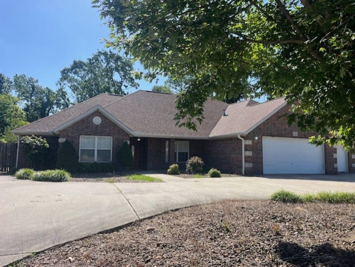 House for rent at 503 SW Tunbridge Dr, Bentonville, AR 72712