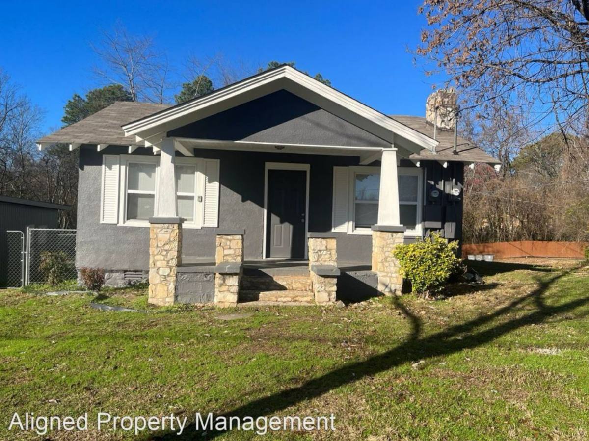 Apartment for rent at 100 Dexter Ave, Hot Springs National Park, AR 71913