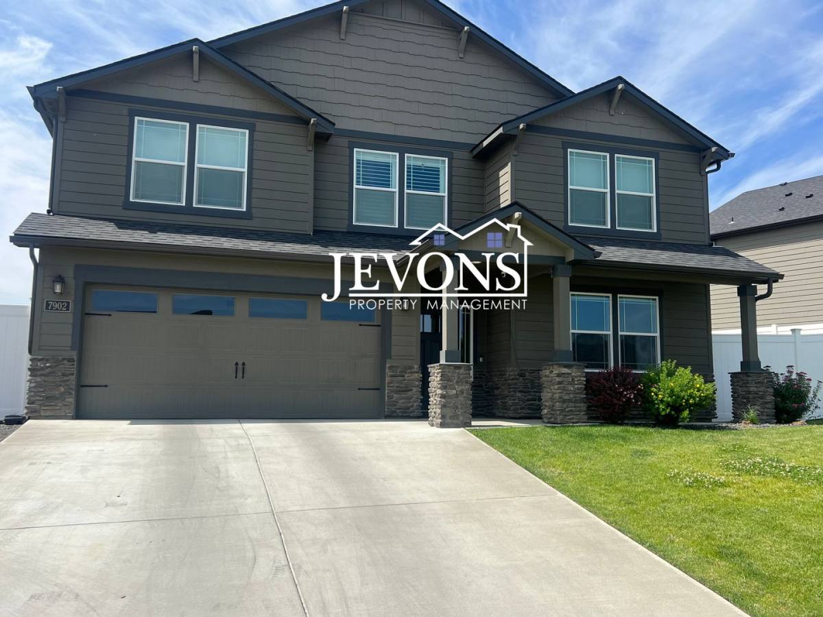 House for rent at 7902 W Whatcom Ave, Yakima, WA 98908