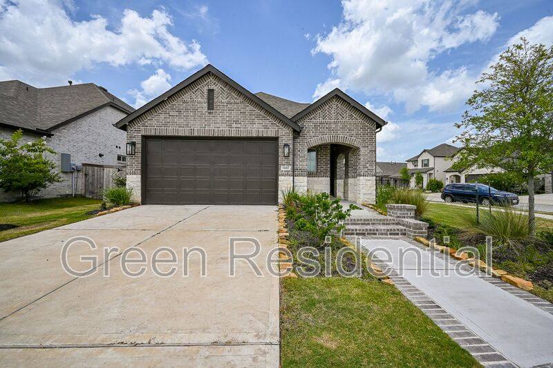 House for rent at 18402 Mesquite Flats Trail, Cypress, TX 77433
