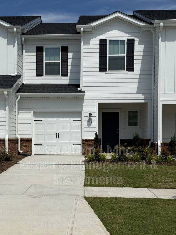 Townhouse for rent at 1719 Braemar Village Dr, Monroe, NC 28110