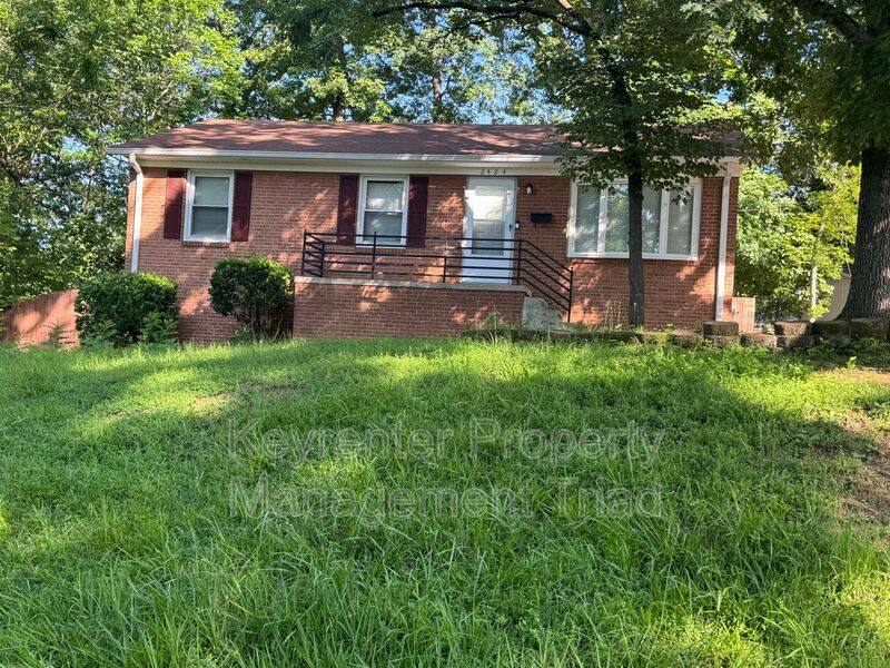 House for rent at 2424 New Orleans St, Greensboro, NC 27406