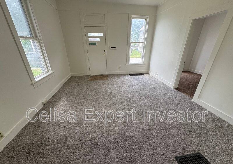 House for rent at 528 5th St, Fort Wayne, IN 46808