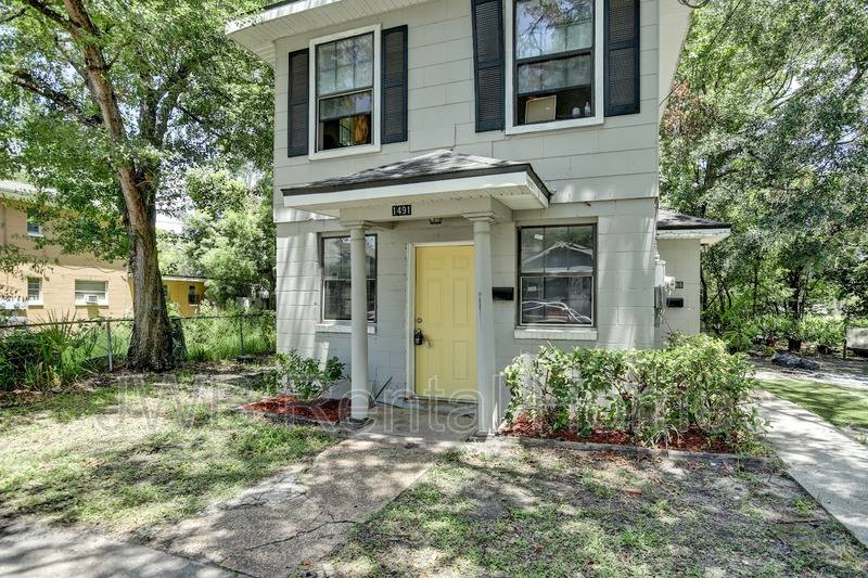 Apartment for rent at 1491 5th St W, Jacksonville, FL 32209