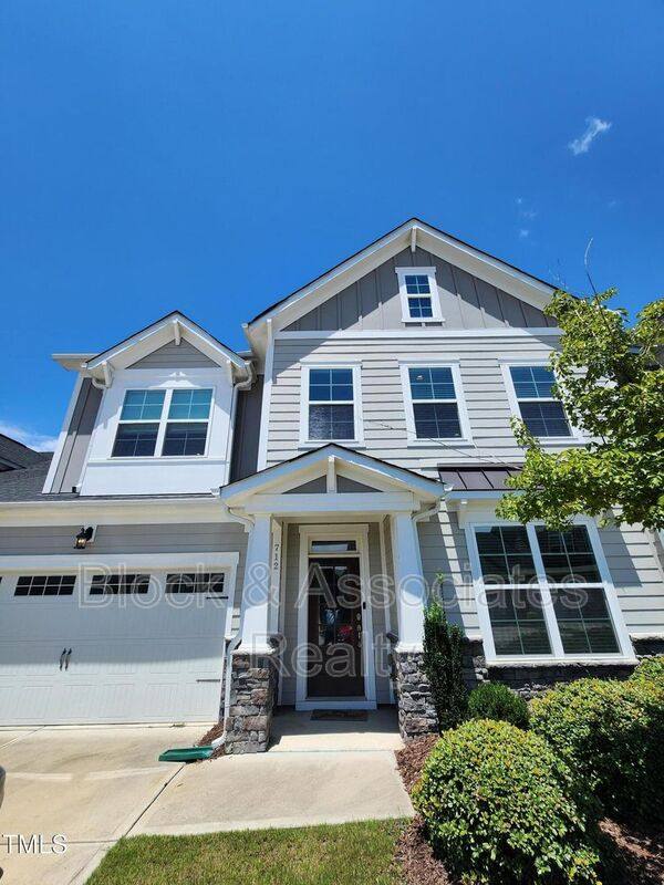House for rent at 712 Chelsea Grove Dr, Cary, NC 27519