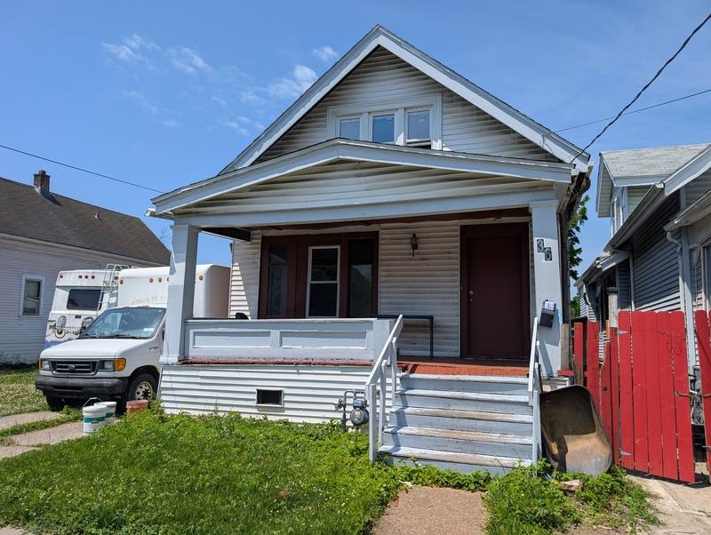 House for rent at 36 Cornwall Ave, Buffalo, NY 14215