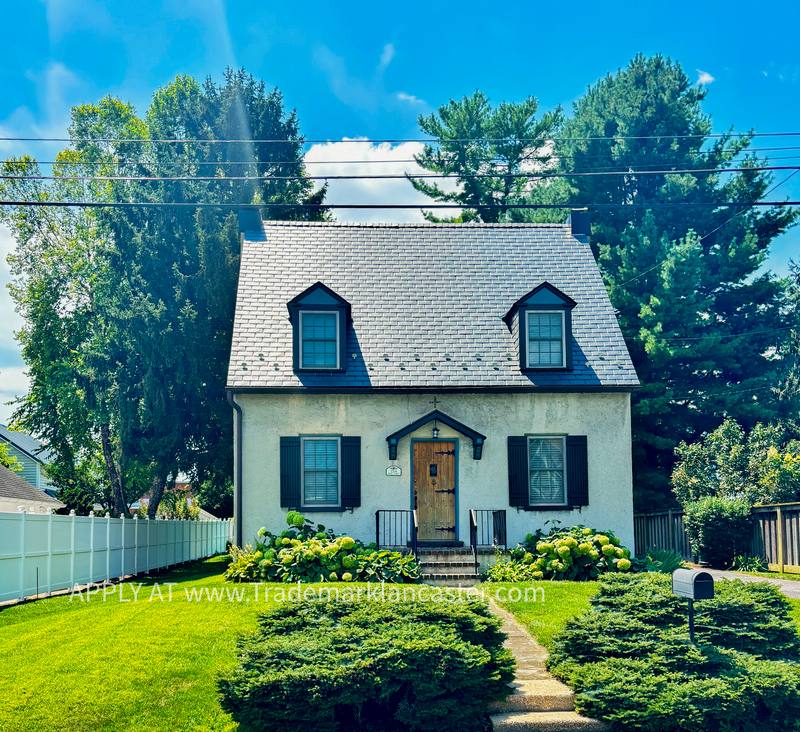 House for rent at 2314 Wood St, Lancaster, PA 17603