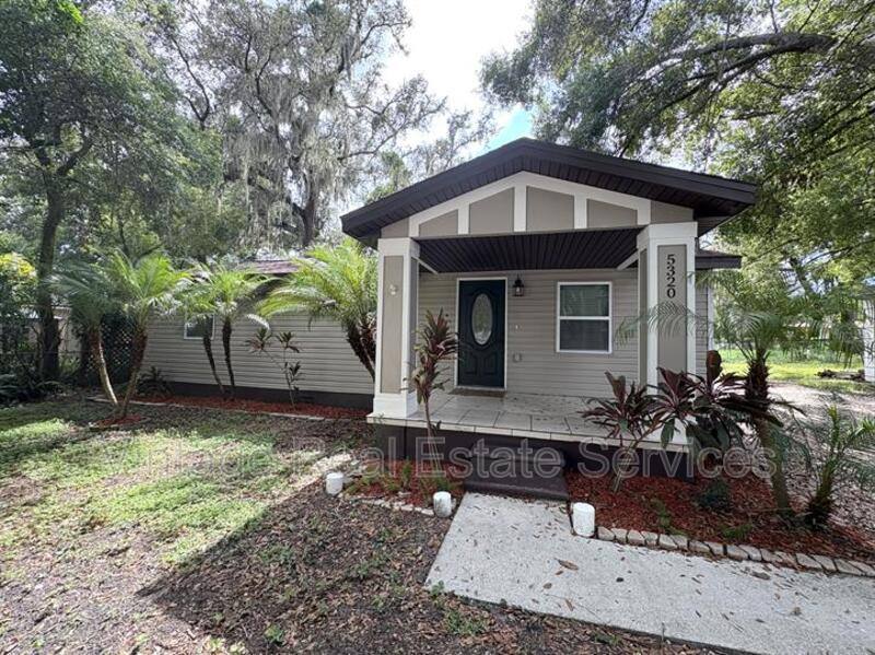 House for rent at 5320 Cherry Ave, Seffner, FL 33584